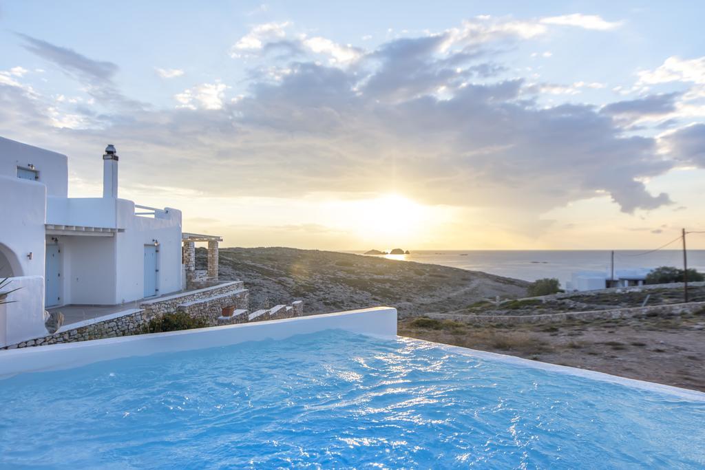 Passos Villas Parasporos Exterior photo